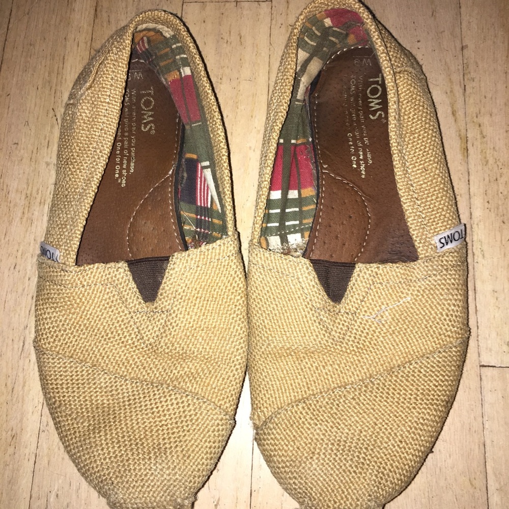 Used burlap toms
